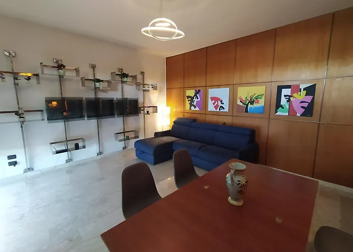 Ac Domus Location Ostiense Apartment *
